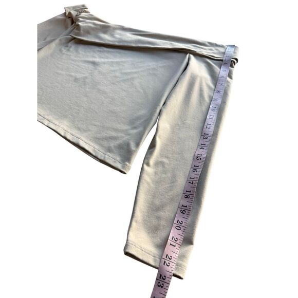 Abercrombie & Fitch Soft Collection Cream Long-Sleeve Off-The-Shoulder Top - Picture 6 of 8